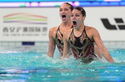 雷速体育app-神仙对局！游泳比赛过程堪比大片