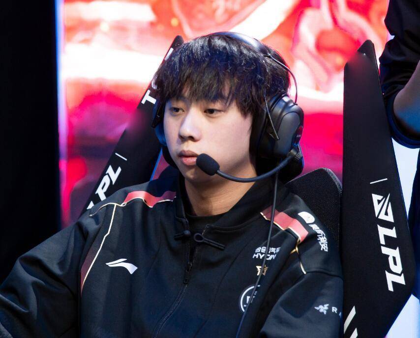 RNG横扫BRO,Meiko爆发神勇的简单介绍 RNG横扫BRO,Meiko爆发神勇的简单介绍