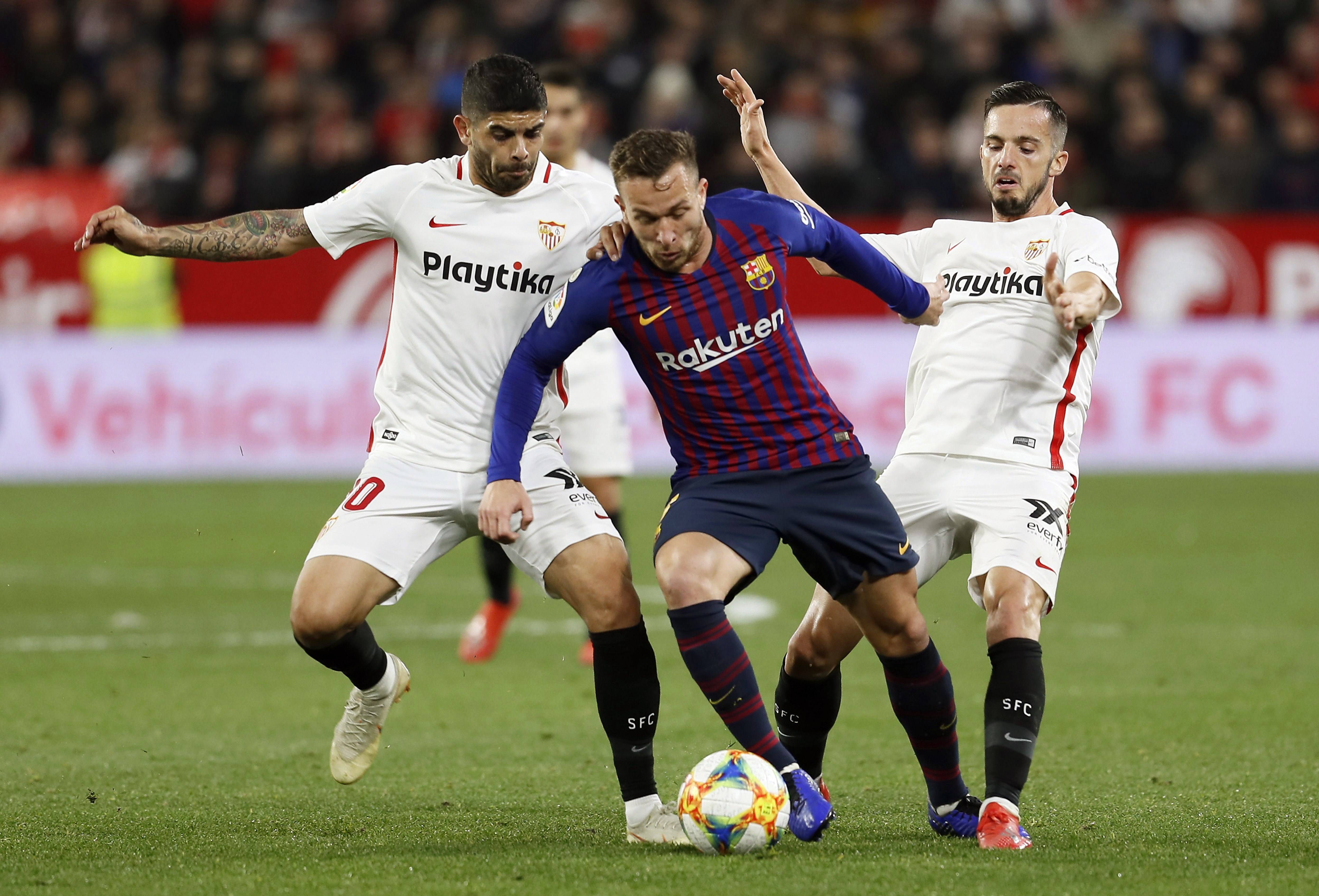 塞维利亚客场获胜,小组头名在望的简单介绍 塞维利亚客场获胜,小组头名在望的简单介绍