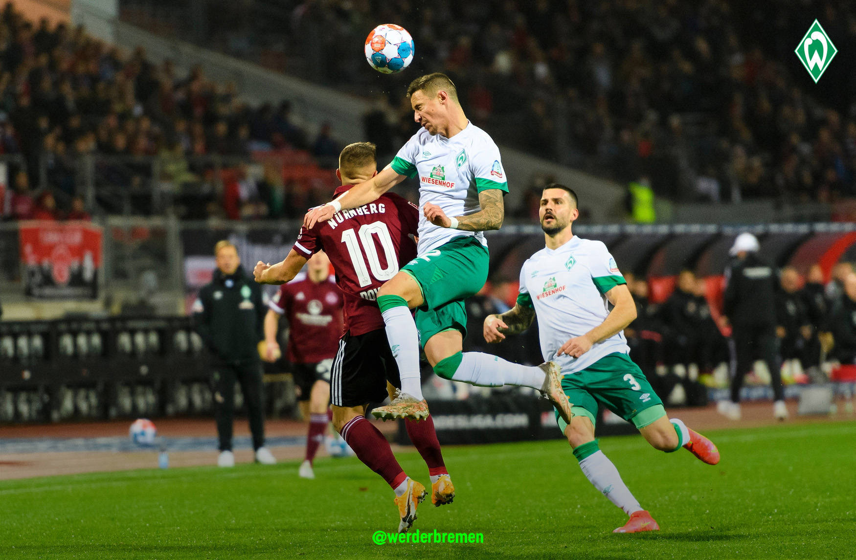 关于多特蒙德客场被云达不莱梅逼平,三分悬念的信息 关于多特蒙德客场被云达不莱梅逼平,三分悬念的信息