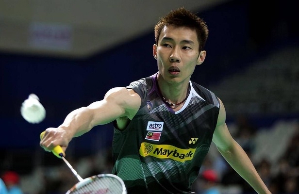 中国羽毛球队力克日本羽毛球队,李宗伟高光表现的简单介绍 中国羽毛球队力克日本羽毛球队,李宗伟高光表现的简单介绍